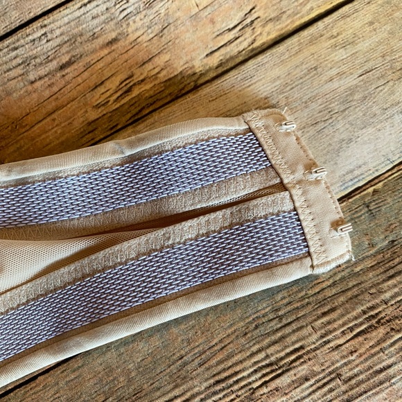 Delimira Tan Jacquard Strapless Bra Plus Size 38D EUC - Picture 8 of 11